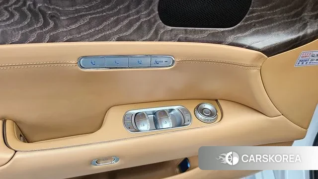Genesis G90 (RS4) 2023 Белый из Кореи, фото 5