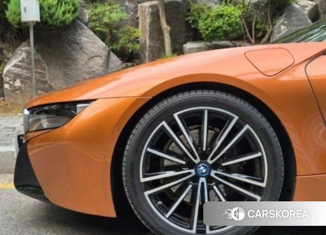 BMW i8 2019 Желтый из Кореи, фото 5