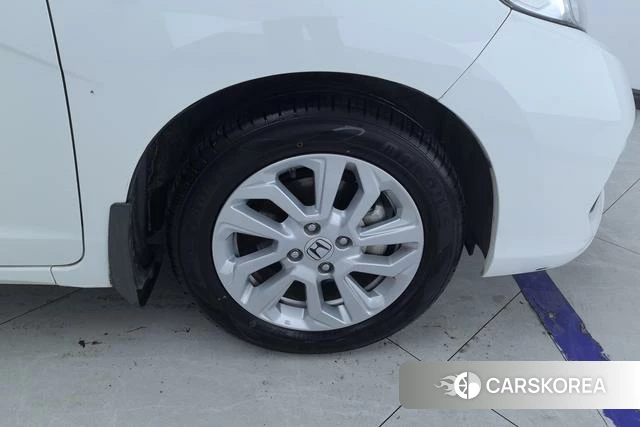 Honda Fit 2019 Белый из Китая, фото 5