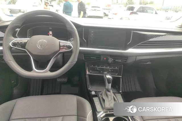 Volkswagen Passat 2024 Черный из Китая, фото 5