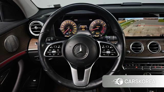 Mercedes-Benz E-Class W213 2019 Серый из Кореи, фото 5