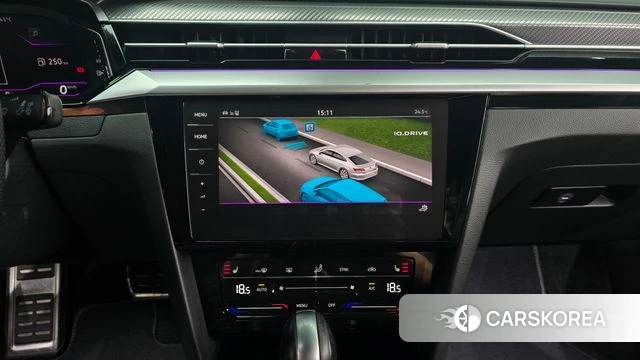 Volkswagen Arteon 2022 Серебристо-серый из Кореи, фото 5