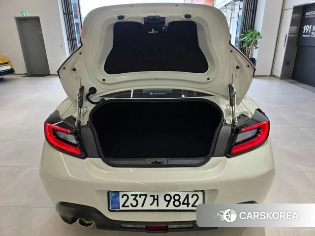 Toyota GR86 2024 Белый из Кореи, фото 5