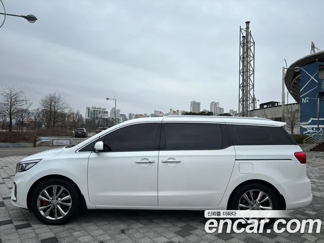 Kia The New Carnival id 2471504 из Кореи 5
