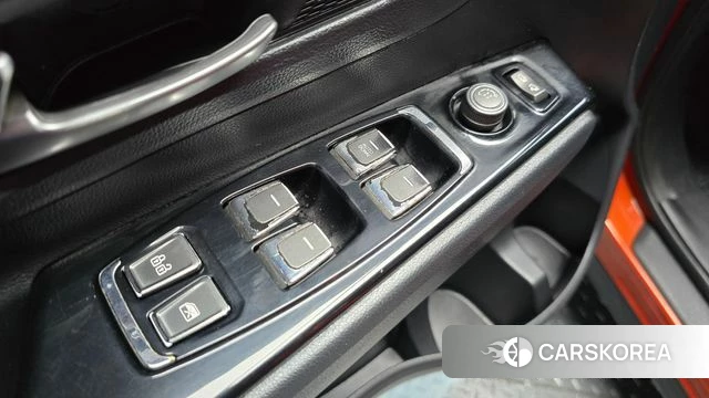 Ssangyong Beautiful Korando 2019 Оранжевый из Кореи, фото 5