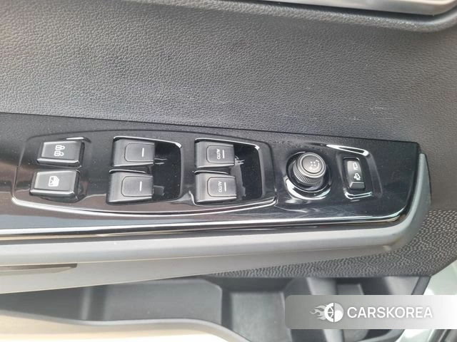 Ssangyong Torres 2024 Светло-зеленый из Кореи, фото 5