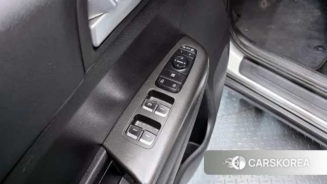 Kia Sportage The Bold 2021 Белый из Кореи, фото 5