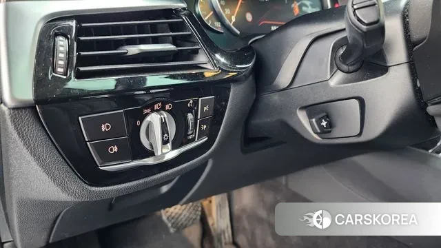 BMW 5 Series (G30) 2018 Серый из Кореи, фото 5