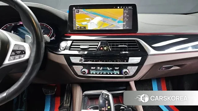 BMW 5 Series (G30) 2022 Черный из Кореи, фото 5