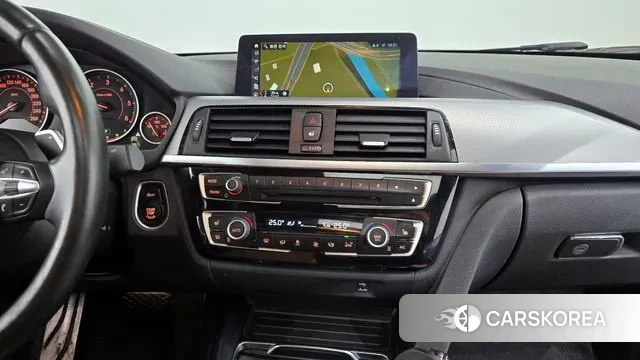 BMW 4 Series (F32) 2018 Белый из Кореи, фото 5