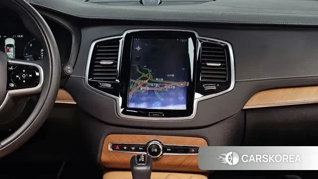 Volvo XC90 second Generation 2019 Серебристо-серый из Кореи, фото 5