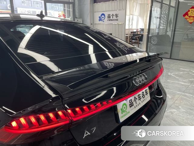 Audi A7 2021 Черный из Китая, фото 5