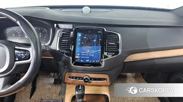 Volvo XC90 second Generation 2018 Черный из Кореи, фото 5