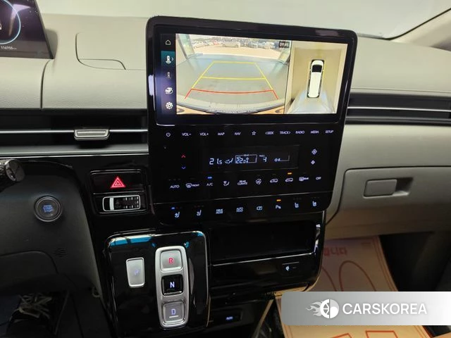 Hyundai Staria 2023 Серебристо-серый из Кореи, фото 5