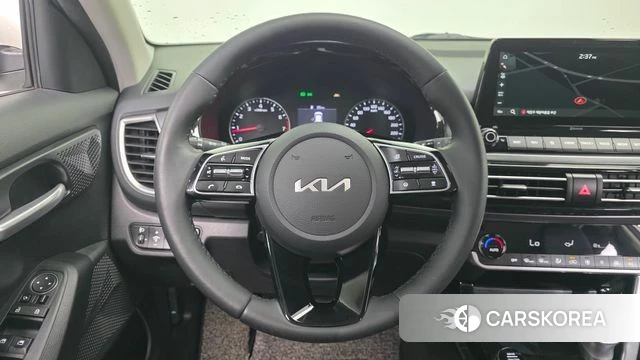 Kia Seltos 2021 Белый из Кореи, фото 5