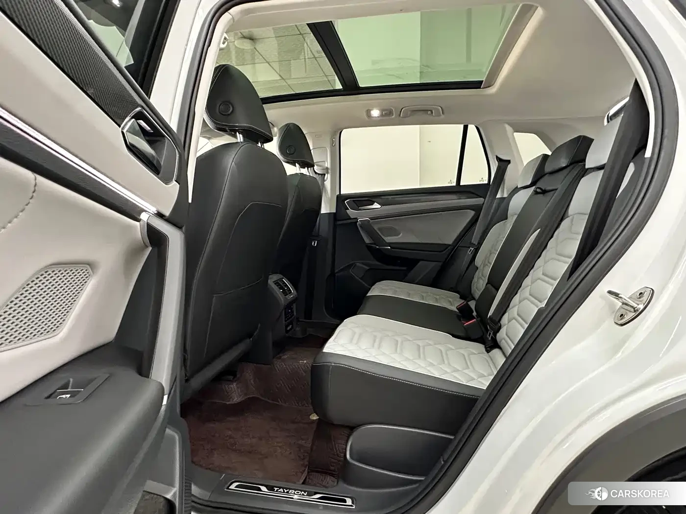 Volkswagen Tayron 2023 Белый из Китая, фото 6