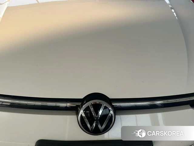 Volkswagen Golf 2021 Белый из Китая, фото 5