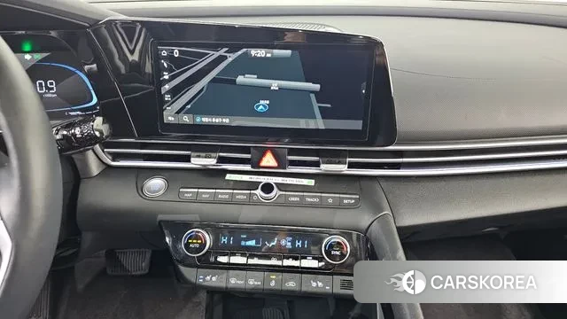 Hyundai The New Avante (CN7) 2024 Серебристо-серый из Кореи, фото 5