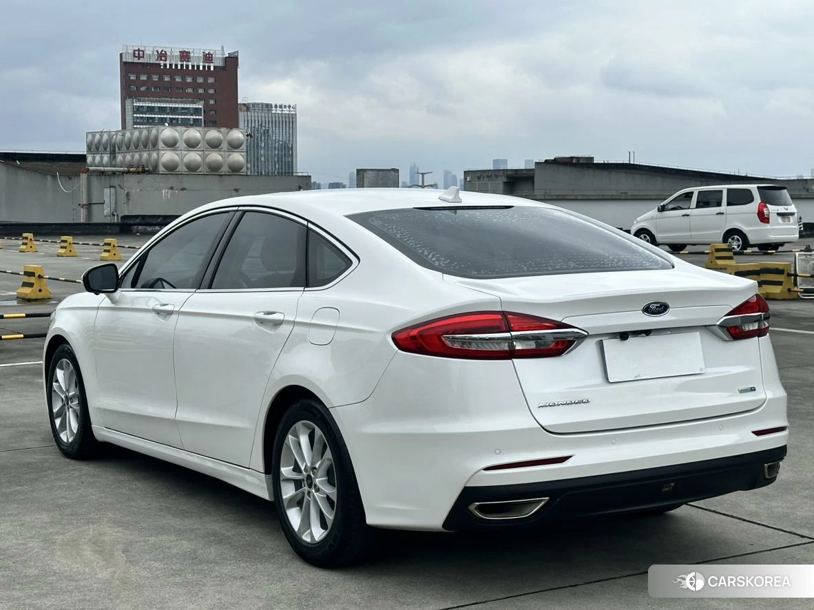Ford Mondeo 2020 Белый из Китая, фото 5