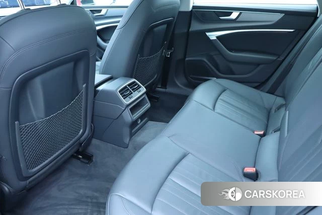 Audi A7 2021 Черный из Китая, фото 5