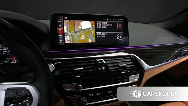 BMW 5 Series (G30) 2021 Черный из Кореи, фото 5