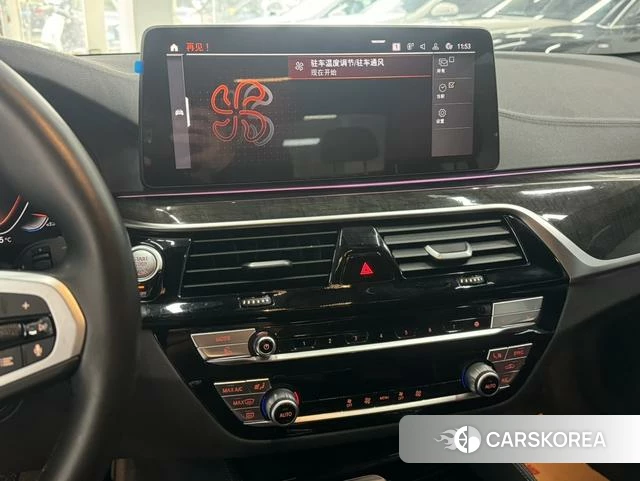 BMW 5 series 2022 Черный из Китая, фото 5