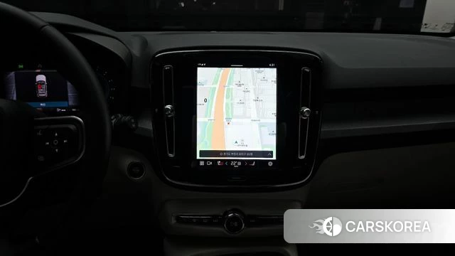 Volvo XC40 2023 Белый из Кореи, фото 5