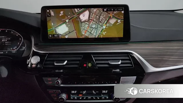 BMW 6 Series GT (G32) 2024 Белый из Кореи, фото 5