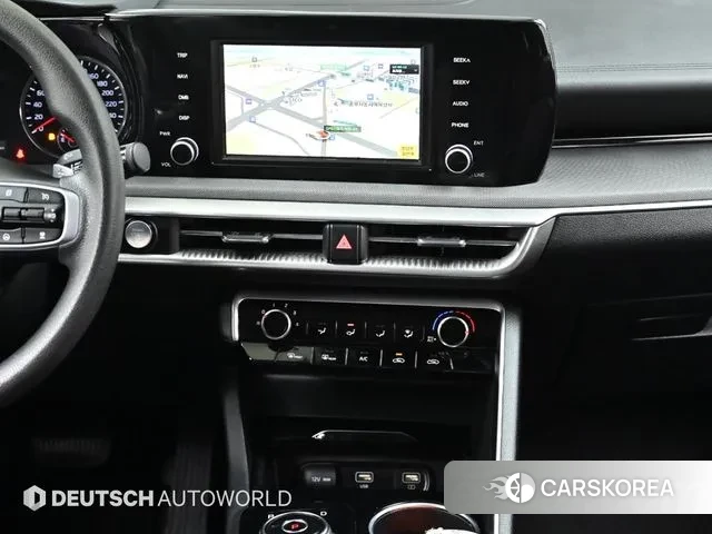 Kia K5 3rd generation 2021 Белый из Кореи, фото 5