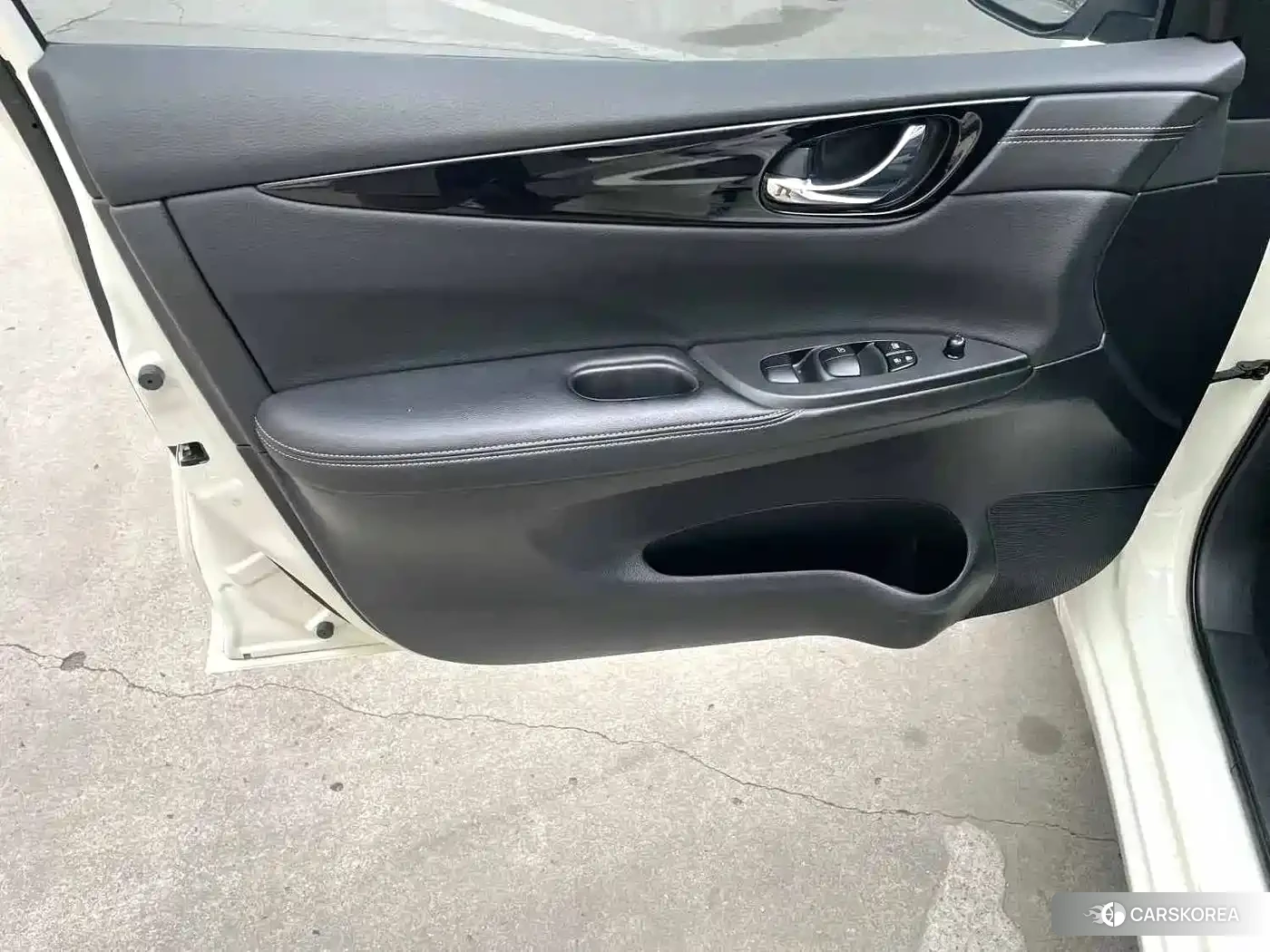 Nissan Tiida 2022 Белый из Китая, фото 5