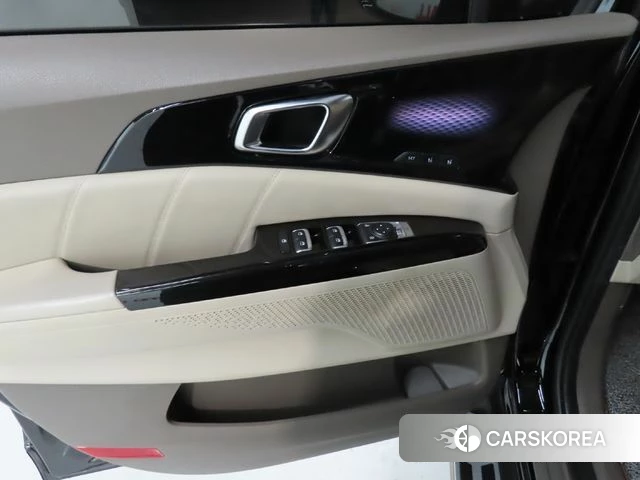 Kia Carnival 4th generation 2022 Черный из Кореи, фото 5
