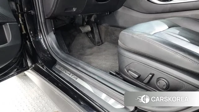 Hyundai Sonata (DN8) 2022 Черный из Кореи, фото 5