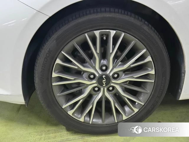 Kia The New K3 2nd generation 2021 Белый из Кореи, фото 5