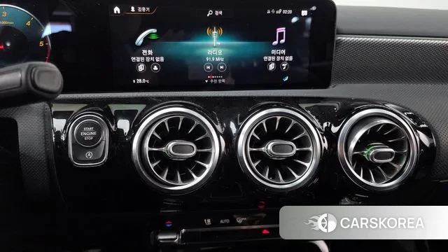 Mercedes-Benz A-Class W177 2020 Белый из Кореи, фото 5