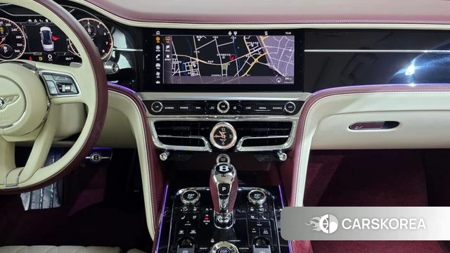 Bentley Flying Spur 3rd Generation 2023 Жемчужный цвет из Кореи, фото 5