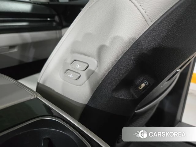 Kia Carnival 4th generation 2021 Серый из Кореи, фото 5