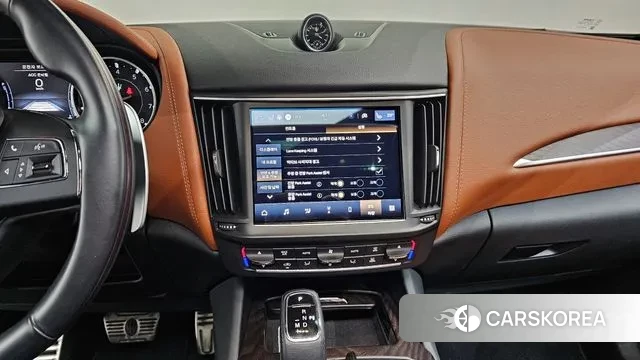 Maserati Levante 2022 Черный из Кореи, фото 5