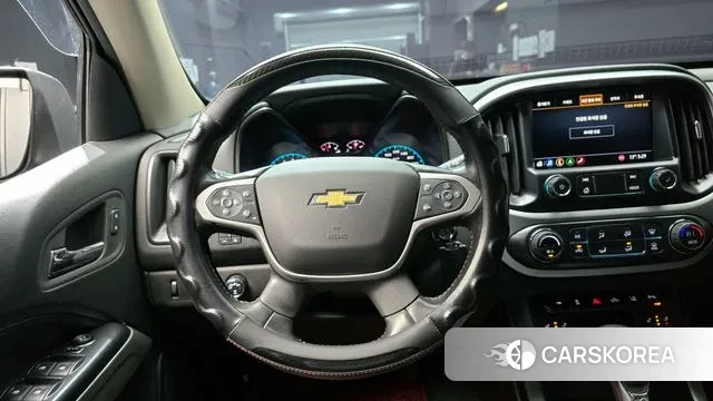 Chevrolet (GM Daewoo) Real New Colorado 2022 Черный из Кореи, фото 5
