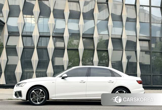 Audi A4L 2021 Белый из Китая, фото 6