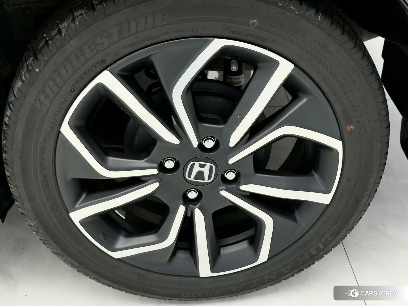 Honda LIFE 2023 Красный из Китая, фото 6