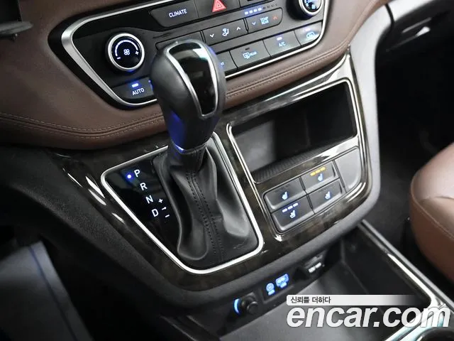 Hyundai The New Grand Starex id 2825332 из Кореи 6