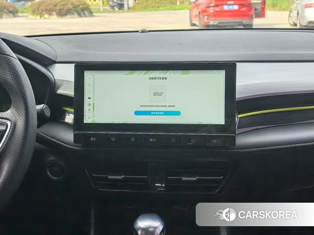 Roewe i5 2021 Темно-серый из Китая, фото 6