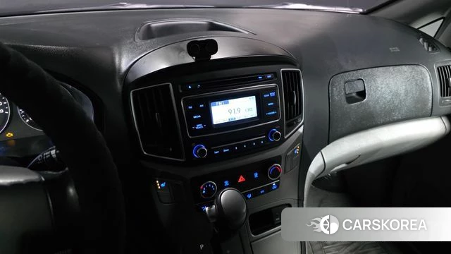 Hyundai The New Grand Starex 2018 Серебристо-серый из Кореи, фото 6