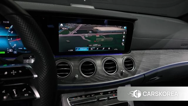 Mercedes-Benz E-Class W213 2022 Черный из Кореи, фото 6