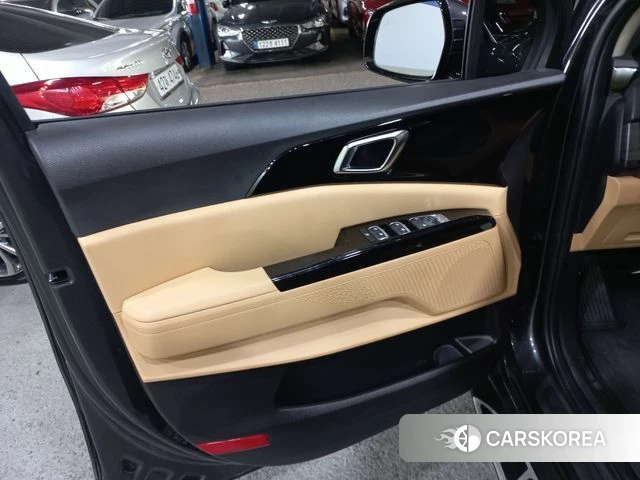 Kia Carnival 4th generation 2023 Серый из Кореи, фото 6