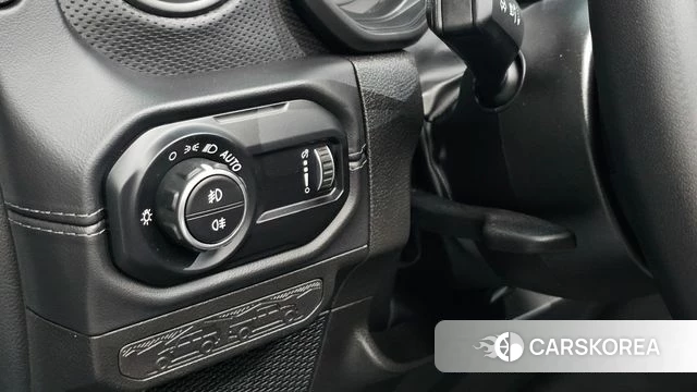 Jeep Wrangler (JL) 2024 Цвет галактики из Кореи, фото 6