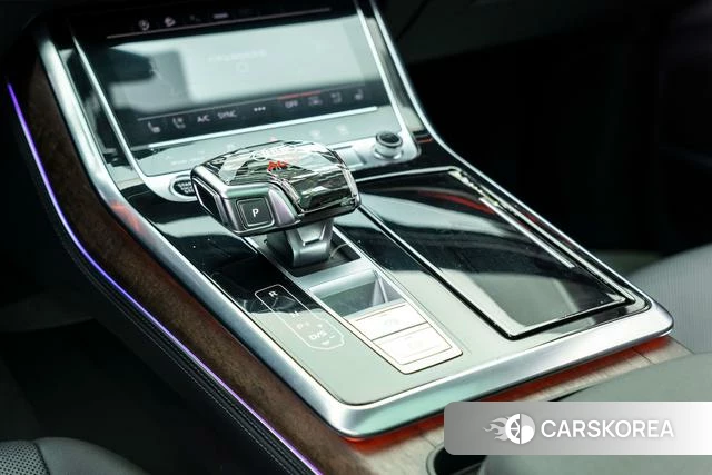 Audi Q7 2024 Черный из Китая, фото 6