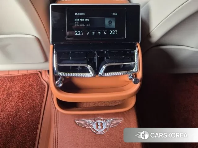 Bentley Flying Spur 3rd Generation 2023 Небесно-голубой из Кореи, фото 6