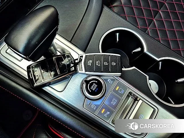 Genesis G70 2019 Черный из Кореи, фото 6