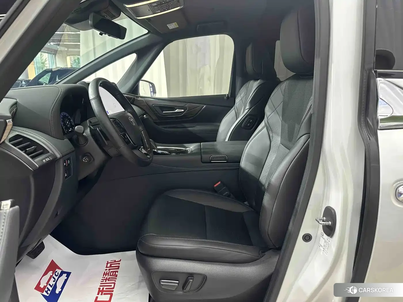 Toyota Elfa id 4649406 из Китая 7